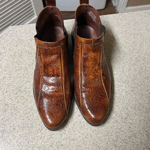 Brown Embossed Leather Men's Shoes